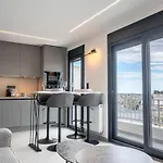 Infinity Living Apartment